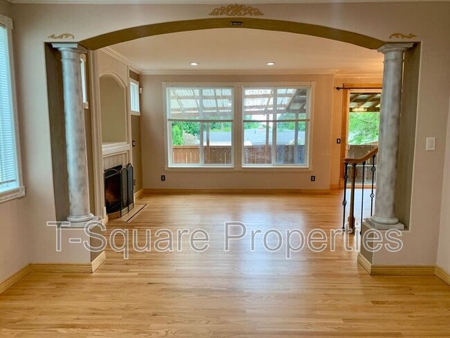 Photo - 17805 110th Pl SE