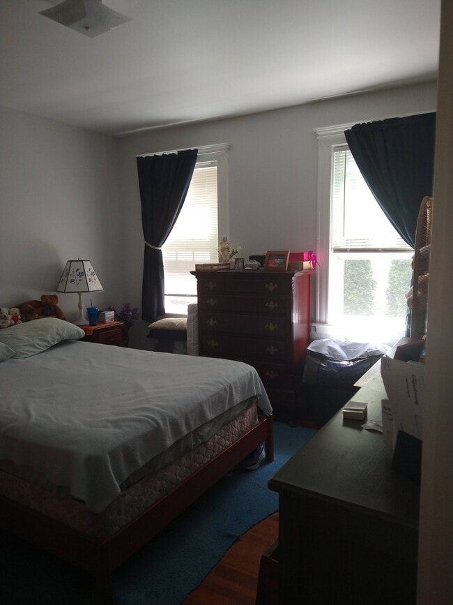 Photo - 241 Boylston St