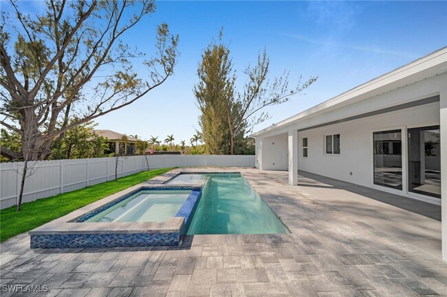 Photo - 1107 NW 40th Pl Casa