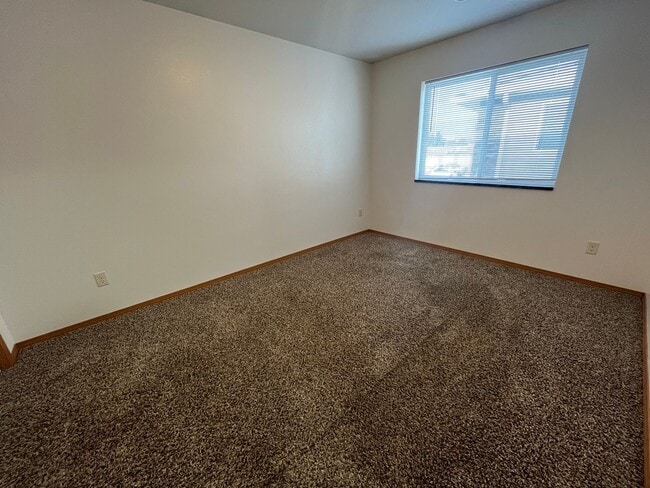 Photo - 2 Bedroom /1 Bath Apartment! Unit 513#6