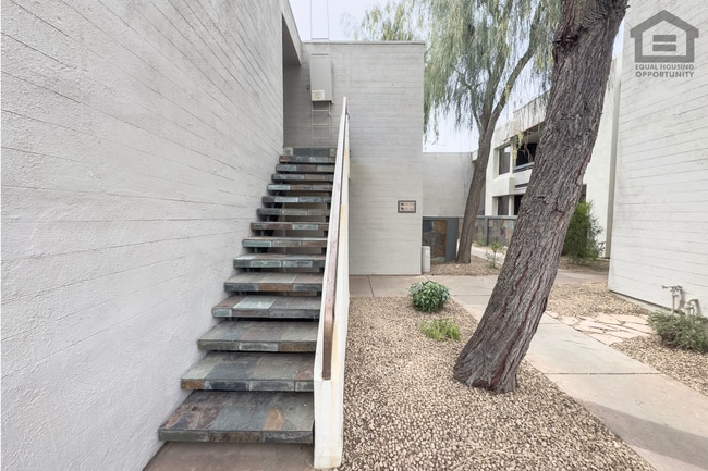 Photo - 4120 N 78th St Unit 212