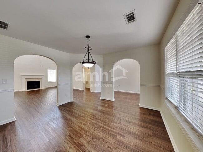 Photo - 6250 Mulberry Park Dr