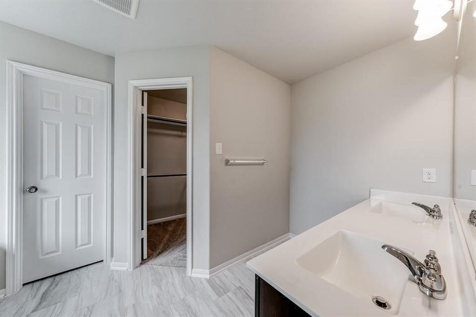 Photo - 2702 Golden Hills Ct