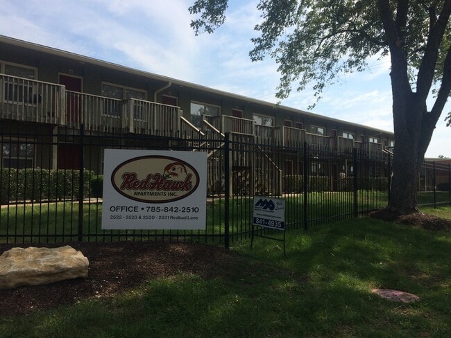 Photo - Red Hawk Apartments