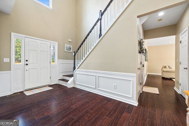 Photo - 3618 Petherton Wy NW