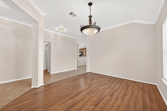 Photo - 1646 Martin Lake Dr