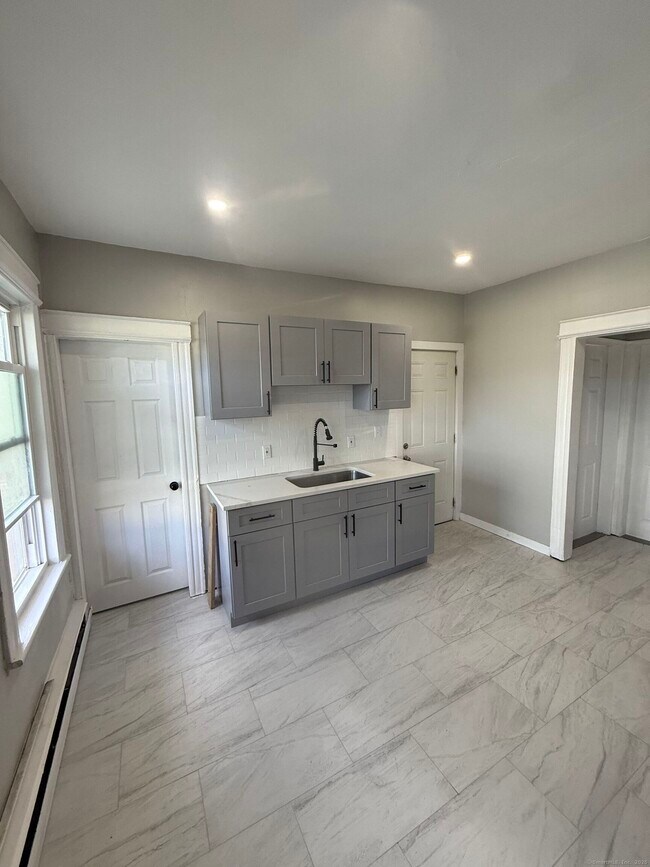 Photo - 426 Benham Ave