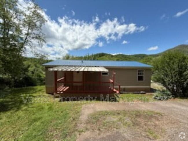 Building Photo - 48 Smoke Ridge Rd Rental