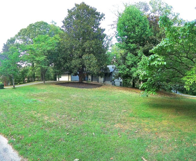 Photo - 2672 Suzanne Ln Unit A
