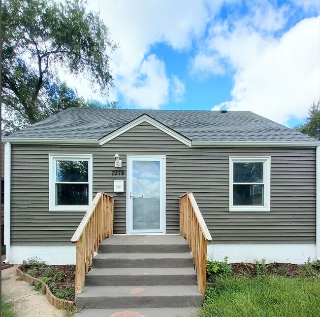 Photo - 4 Bedroom Cape Cod Casa