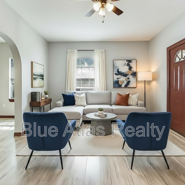 Building Photo - 2939 S Adams St