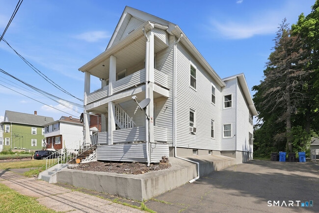 Photo - 23 Alden St