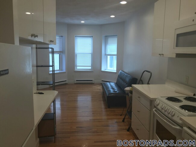 Photo - 57 Westland Ave Unit 5