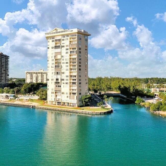 Photo - 11111 Biscayne Blvd Unit 2H