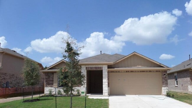 Building Photo - 1901 Alamo Heights Ave Rental