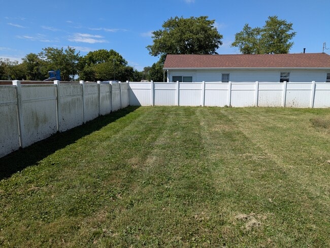 Photo - 1408 Holland St