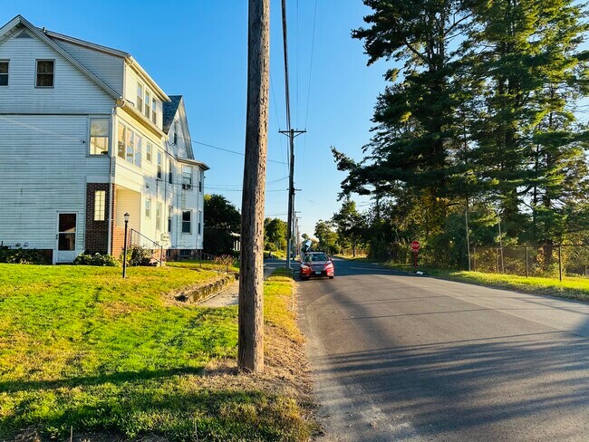 Photo - 122 Lewis Blvd Unidad A