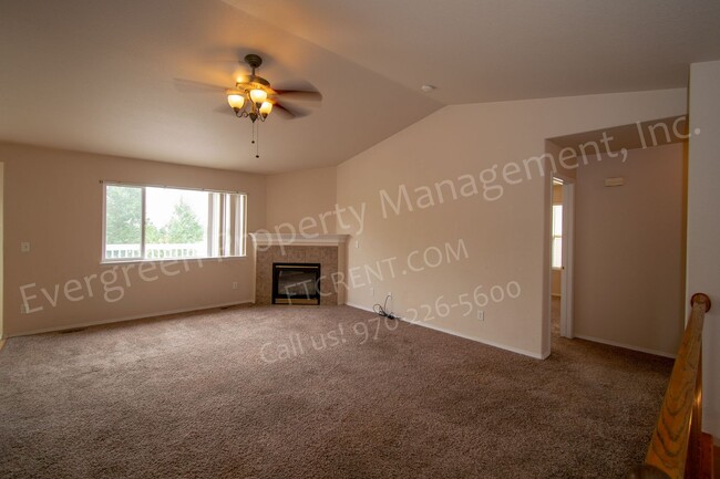 Photo - 413 Hawthorne Ave