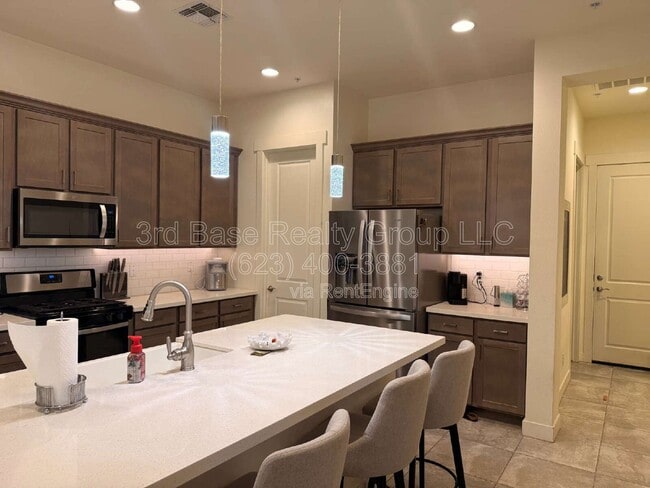 Photo - 21045 W Sunrise Ln