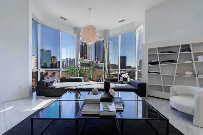 Photo - 285 Centennial Olympic Park Dr NW Unidad PH2-7