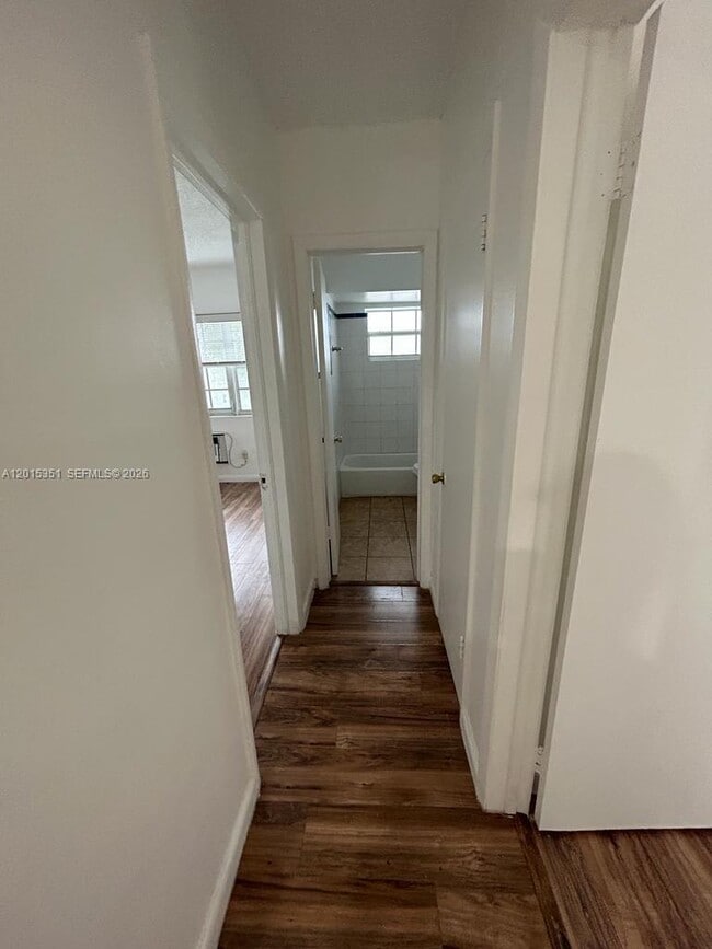 Photo - 7920 East Dr Unidad 14