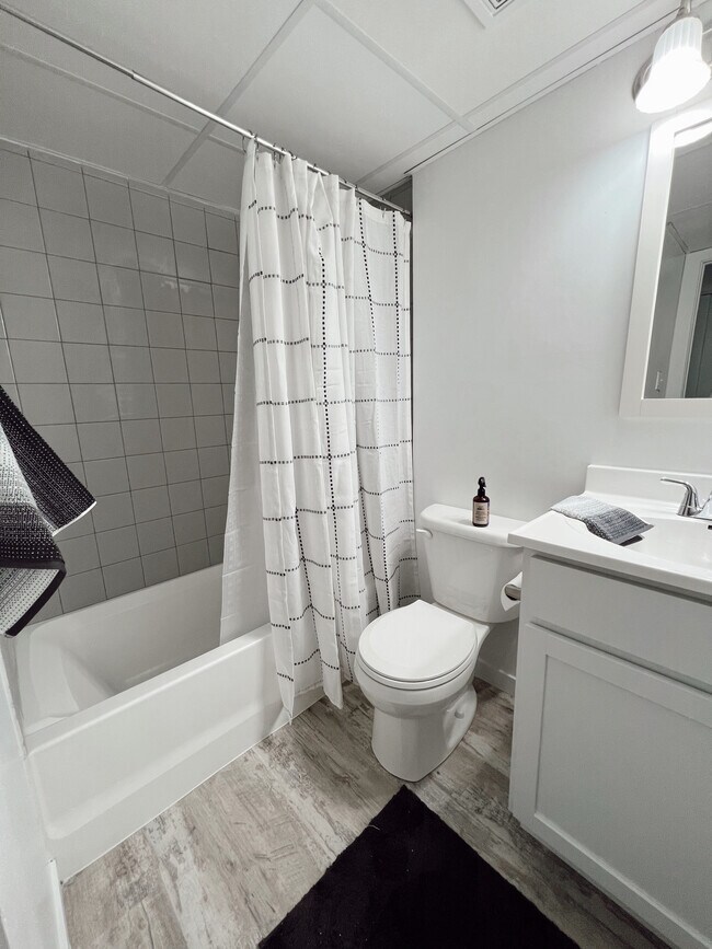 Lexington Concord Apts