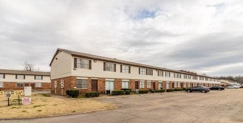 Photo - Bent Creek Apartments