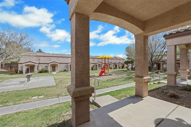 Photo - 1956 Vista Malaga St