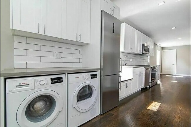 Photo - 153 E 26th St Unit 2A