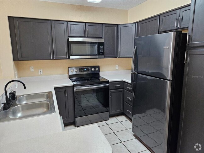 Building Photo - 13941 Fairway Island Dr Unit 715 Rental