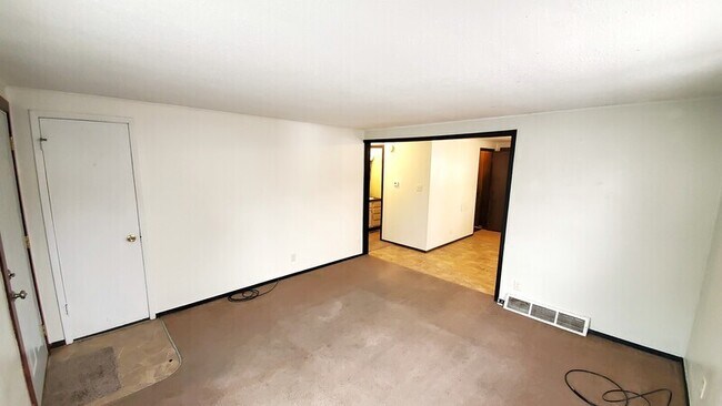 Photo - 1045 3rd St Unit #E