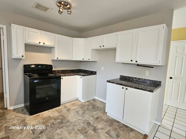 Photo - 42405 Iowa st Unit 42405 Iowa St. #1