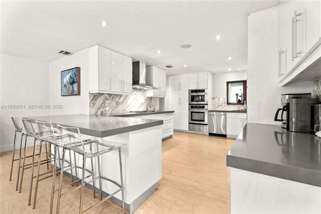 Photo - 3625 Battersea Rd