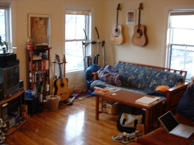 Building Photo - 3 Foster St Unit 2