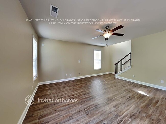 Photo - 143 Wood Point Way