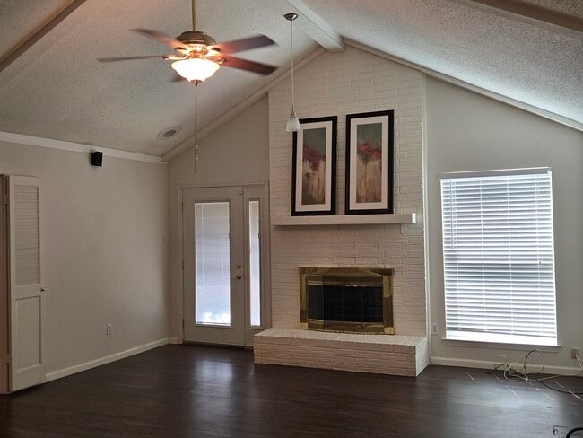 Photo - 2211 Placid Dr