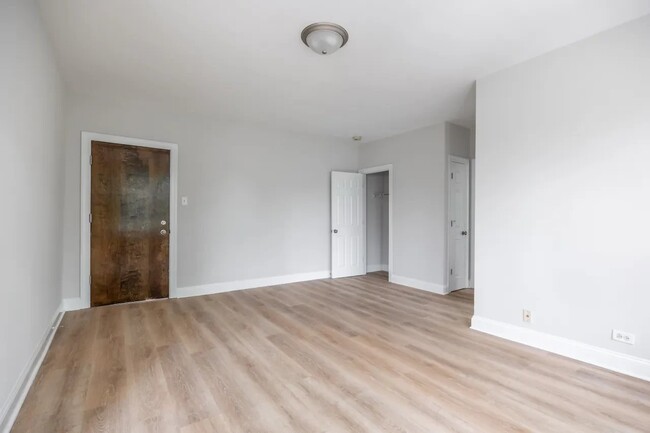 Photo - 2600 N Kimball Ave Unit 2600 North Kimball Avenue