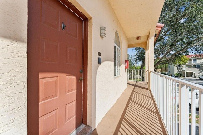 Photo - 2469 NE 14th St