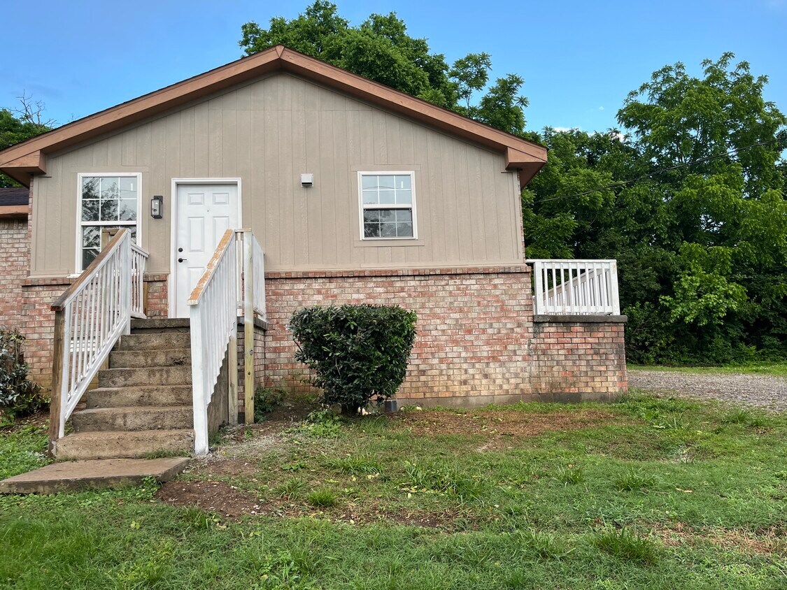 Unit A - 2741 Jones Ave (Nashville, TN)