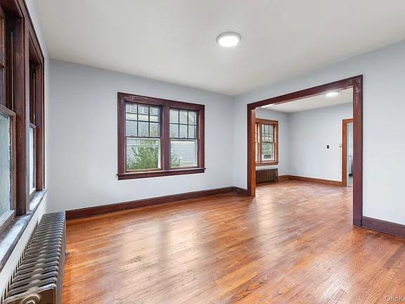 Building Photo - 16 Oak Terrace Rental