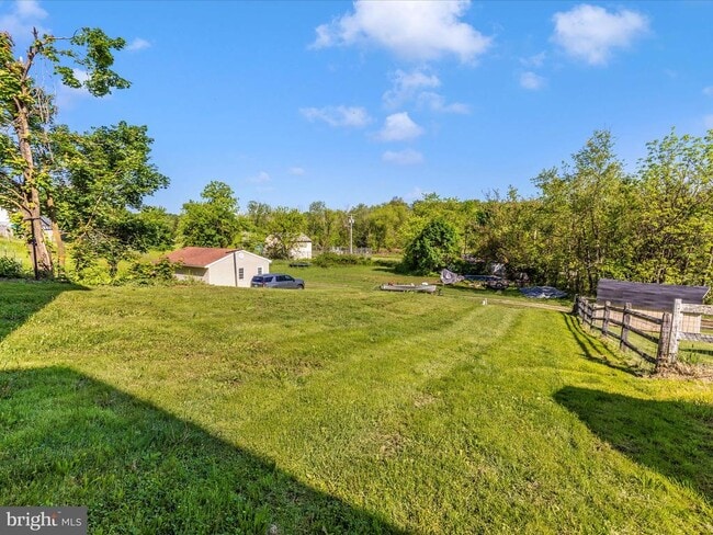 Photo - 1404 Pleasant Valley Rd