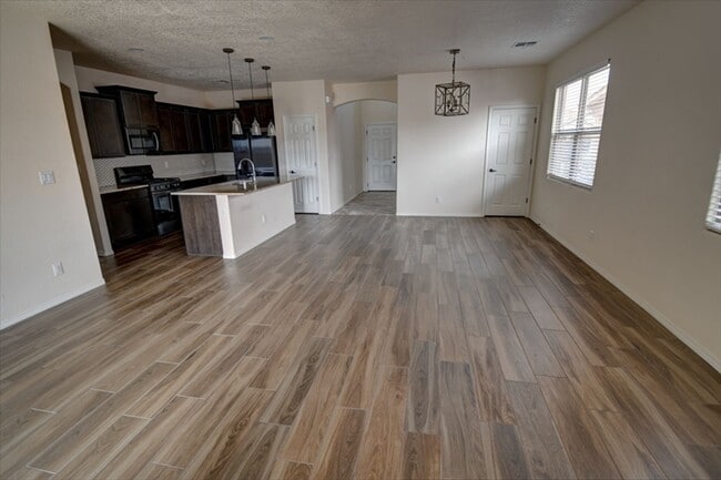 Photo - AMAZING MULTI GENERATIONAL 4 BEDROOM (with 2 Primary Suites-one up stairs and one down)