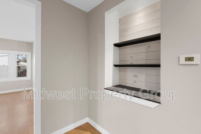 Photo - 2410 North and South Rd