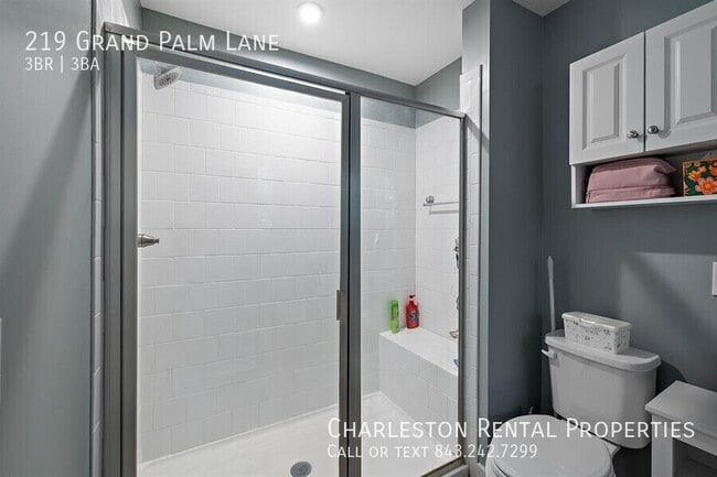 Photo - 219 Grand Palm Ln