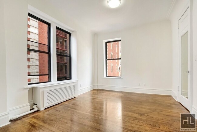 Photo - WEST 72 STREET Unit 5D