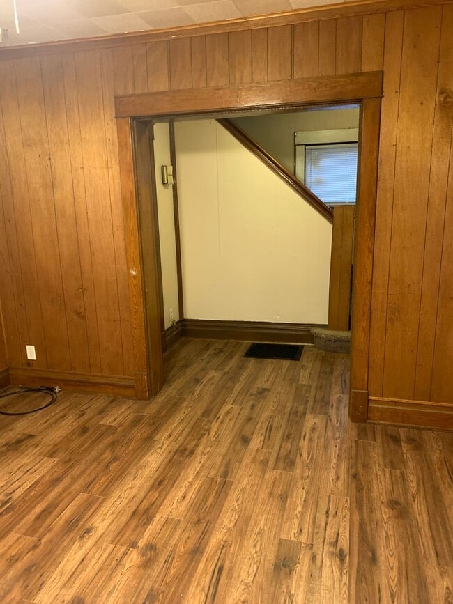 Photo - HOUSE FOR RENT  3 BR, 1 BA - Attached Garage - Central Air - Fenced in yard,