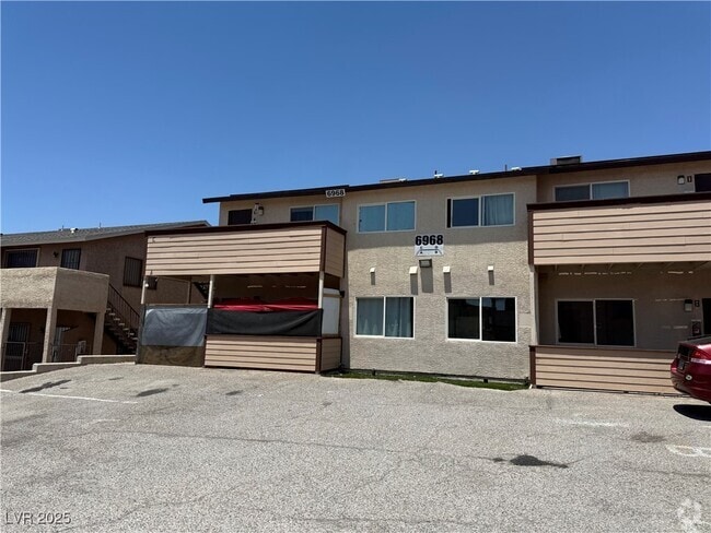 Building Photo - 6968 Hopkins Dr Rental