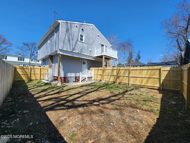 Photo - 158 Mabel Ave Unit 2