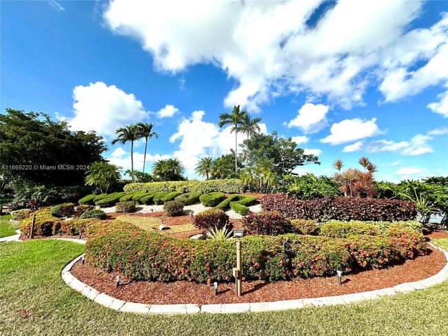 Photo - 1903 Bermuda Cir Condo Unit B4