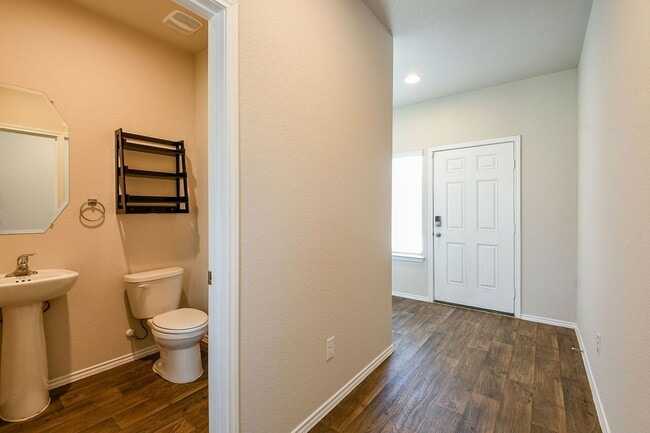 Photo - 16744 Lonely Pines Dr